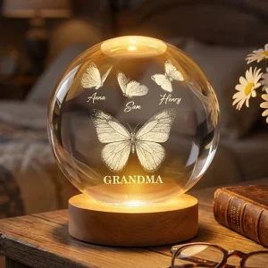 Beautiful Grandma Mom Butterflies Custom Kids Names - Personalized Crystal Ball Led Night Light - Gift For Grandma, Mom